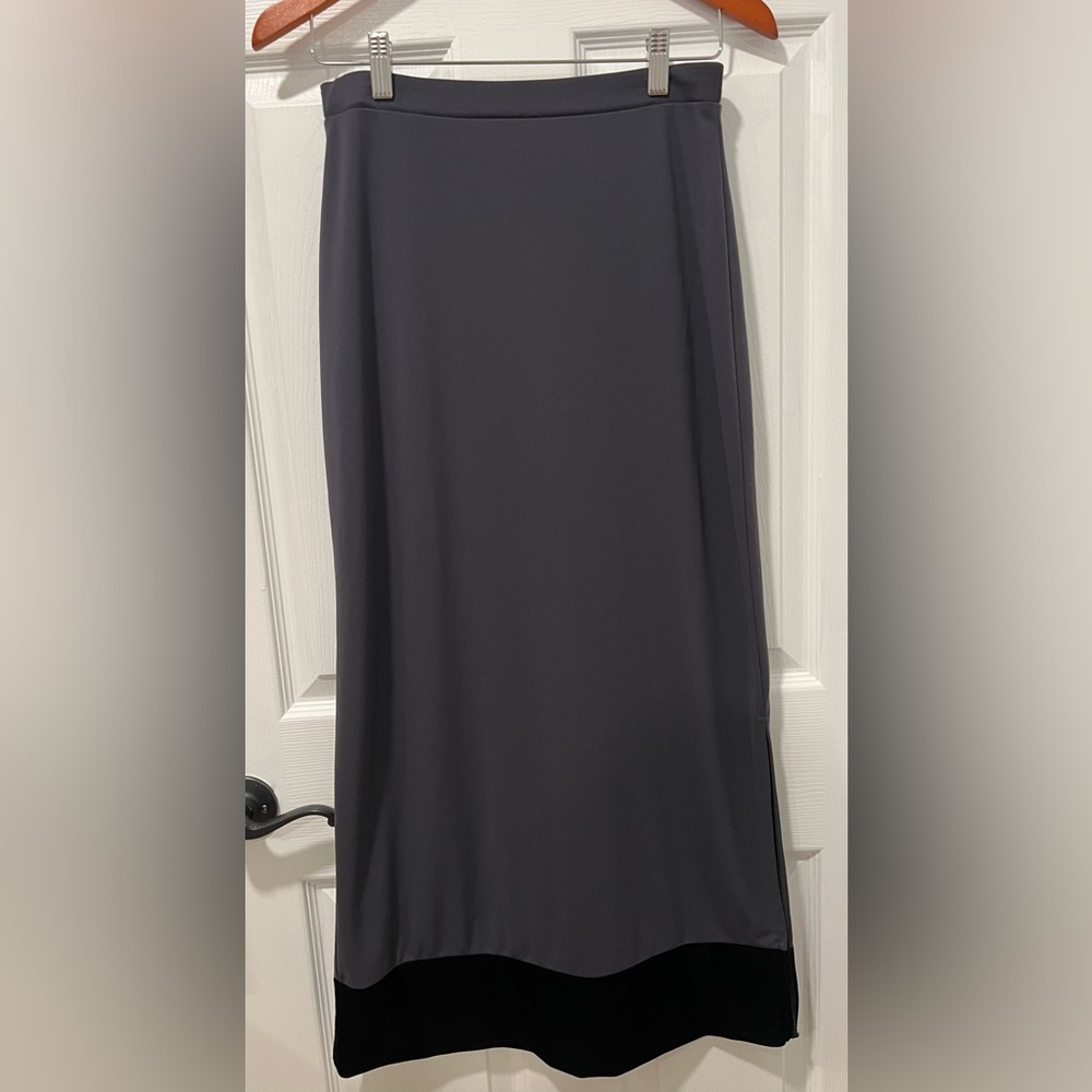 Merona Women Small Pull-On Maxi Skirt Gray With Black Velvet Hem Trim Party